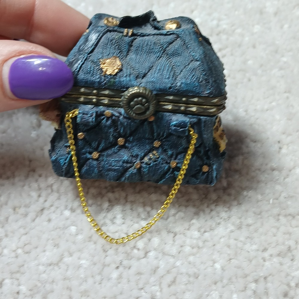 Boyds Uncle Bean's Treasure Box Mary Lou's Bottomless Purse w Bingo McNibble
